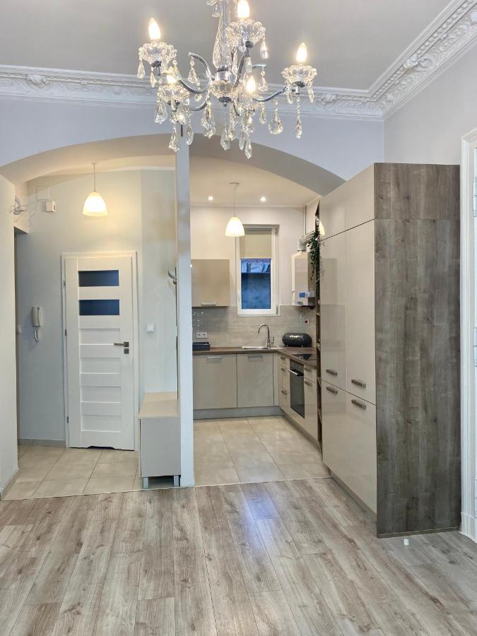 Crystal Sw. Marcin Poznan Apartment Exterior photo